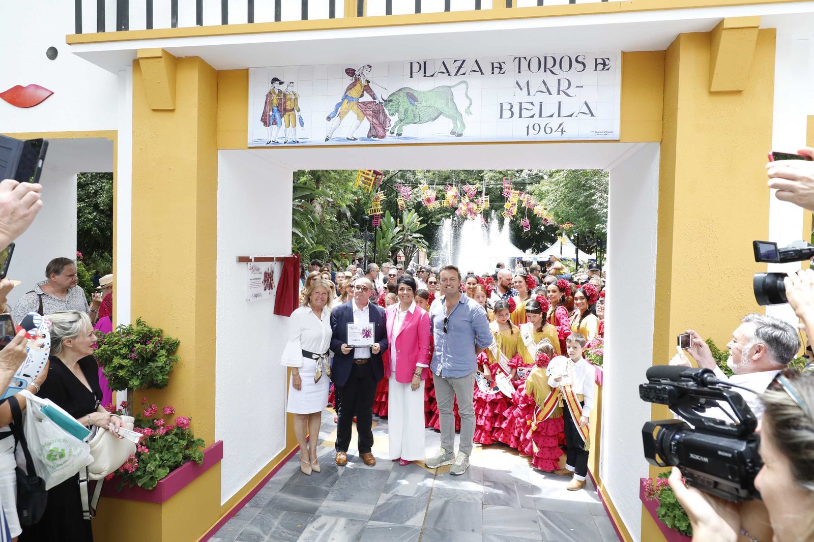 La inauguración de la Feria de Día.