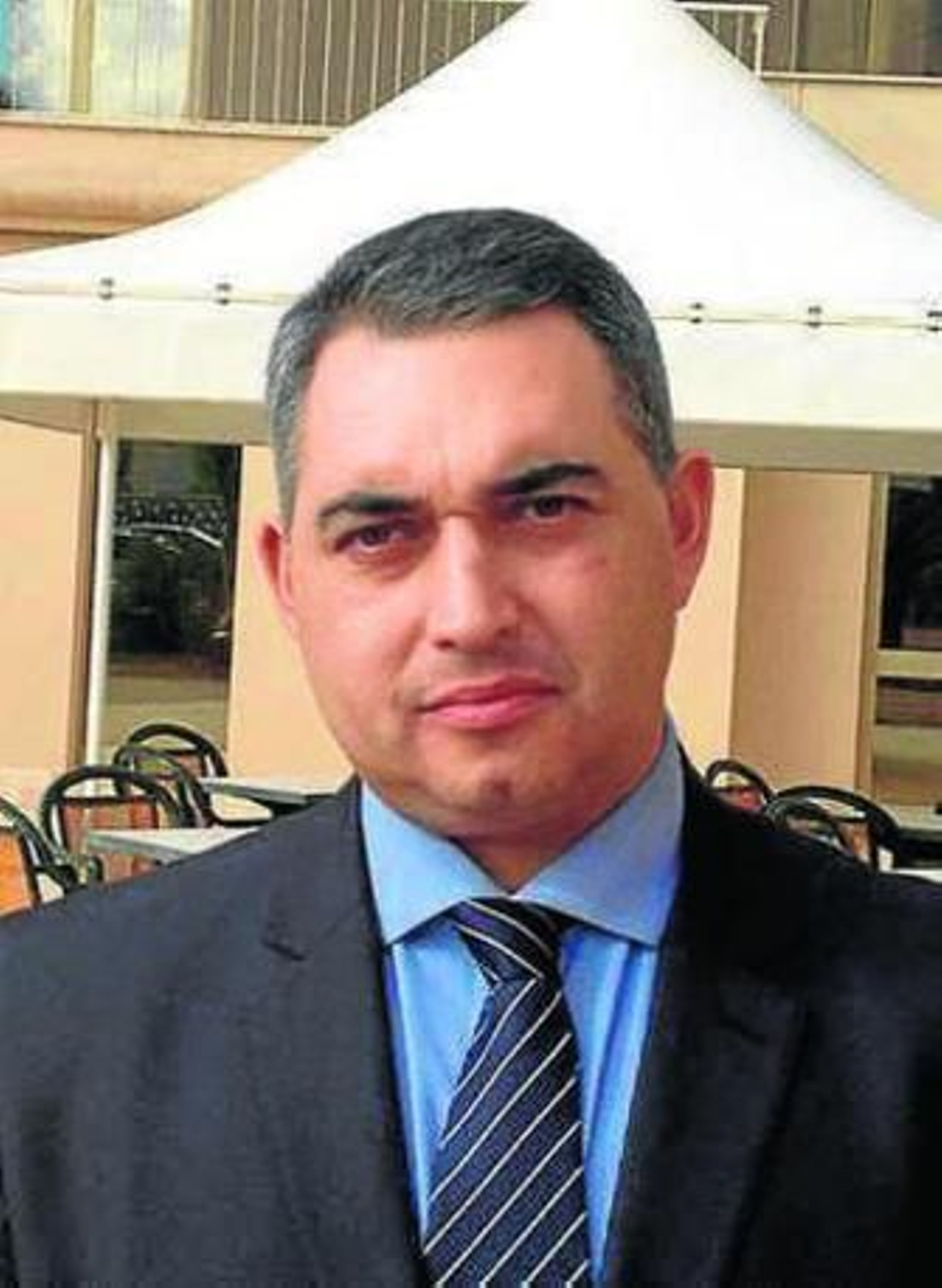 Aragunde, alcalde de Cambados.