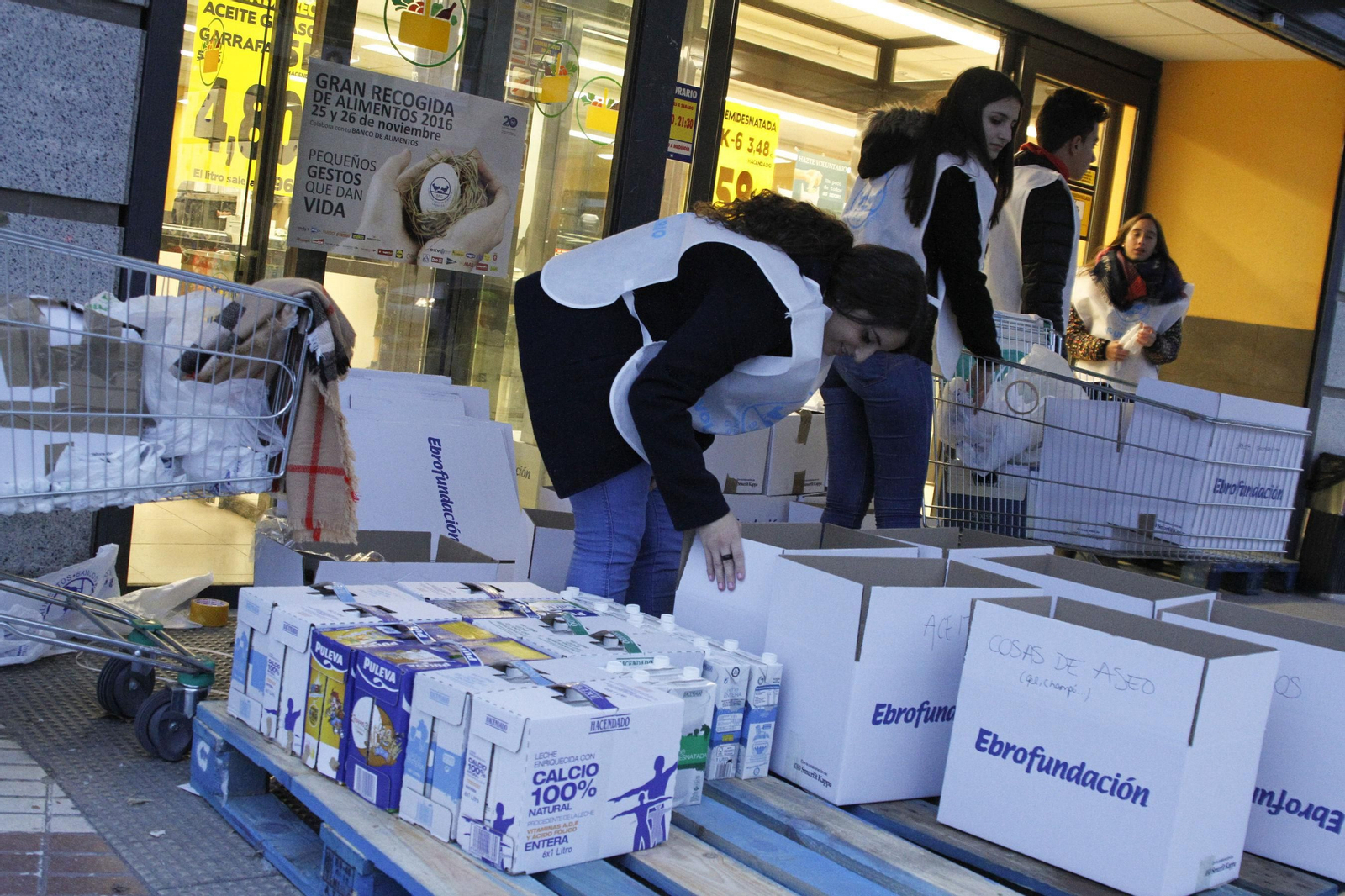 Imagen de archivo de La Gran Recogida de Alimentos celebrada en Granada en 2016