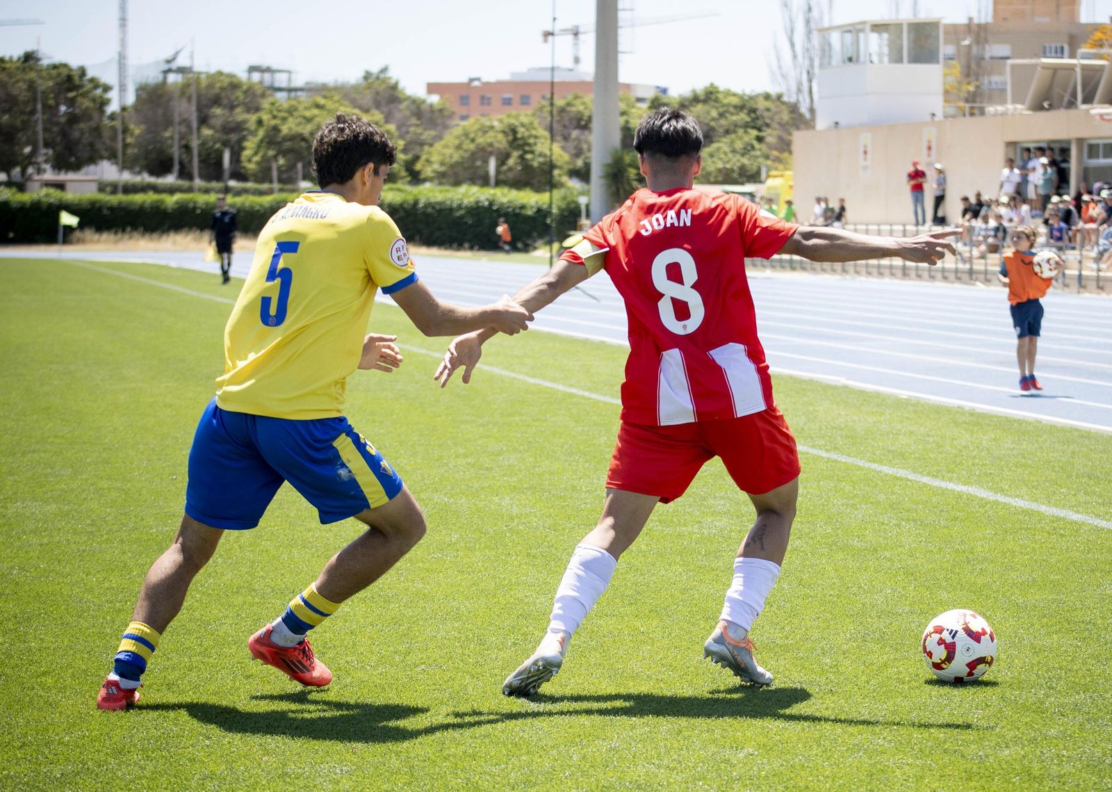 Partido de Segunda RFEF entre el Almería B y el Cádiz Mirandilla