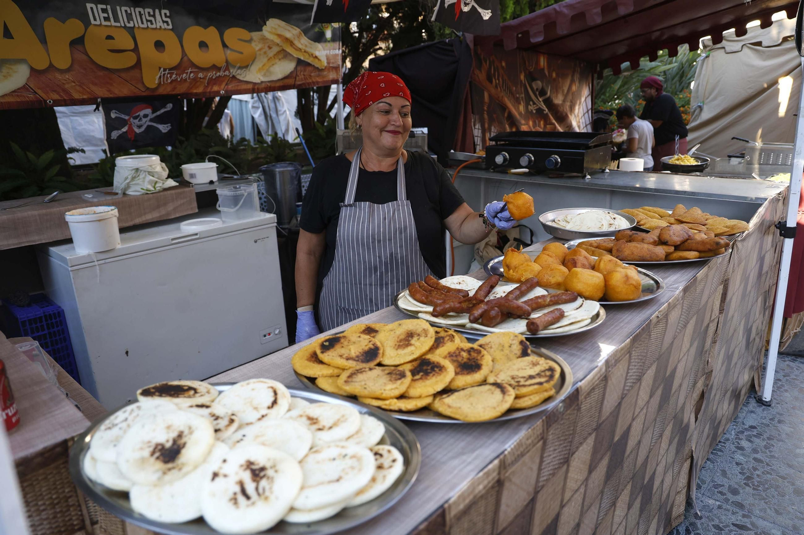 Las fotos del mercadillo pirata en La Línea