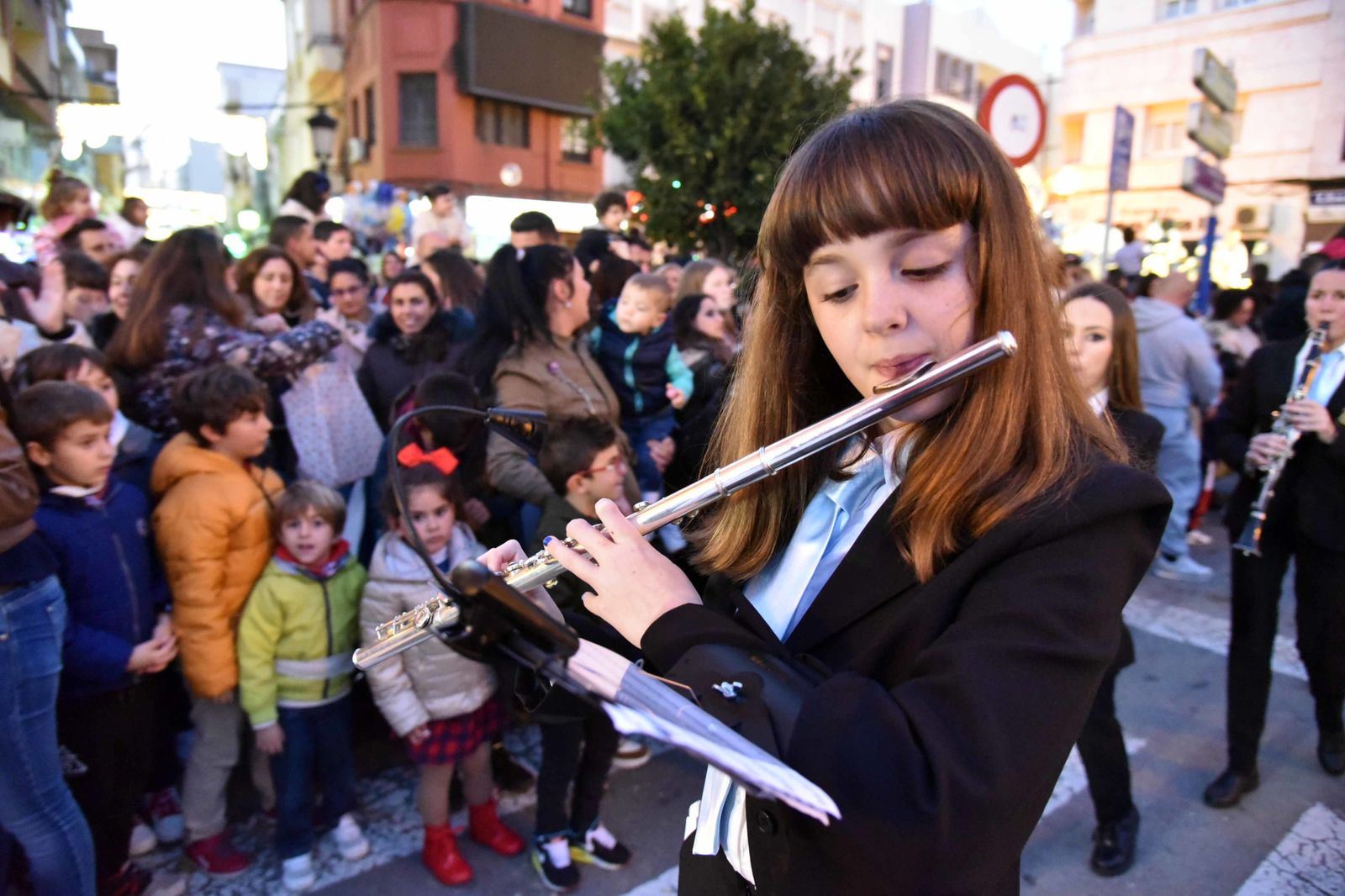 Cabalgata de Reyes magos en la Línea