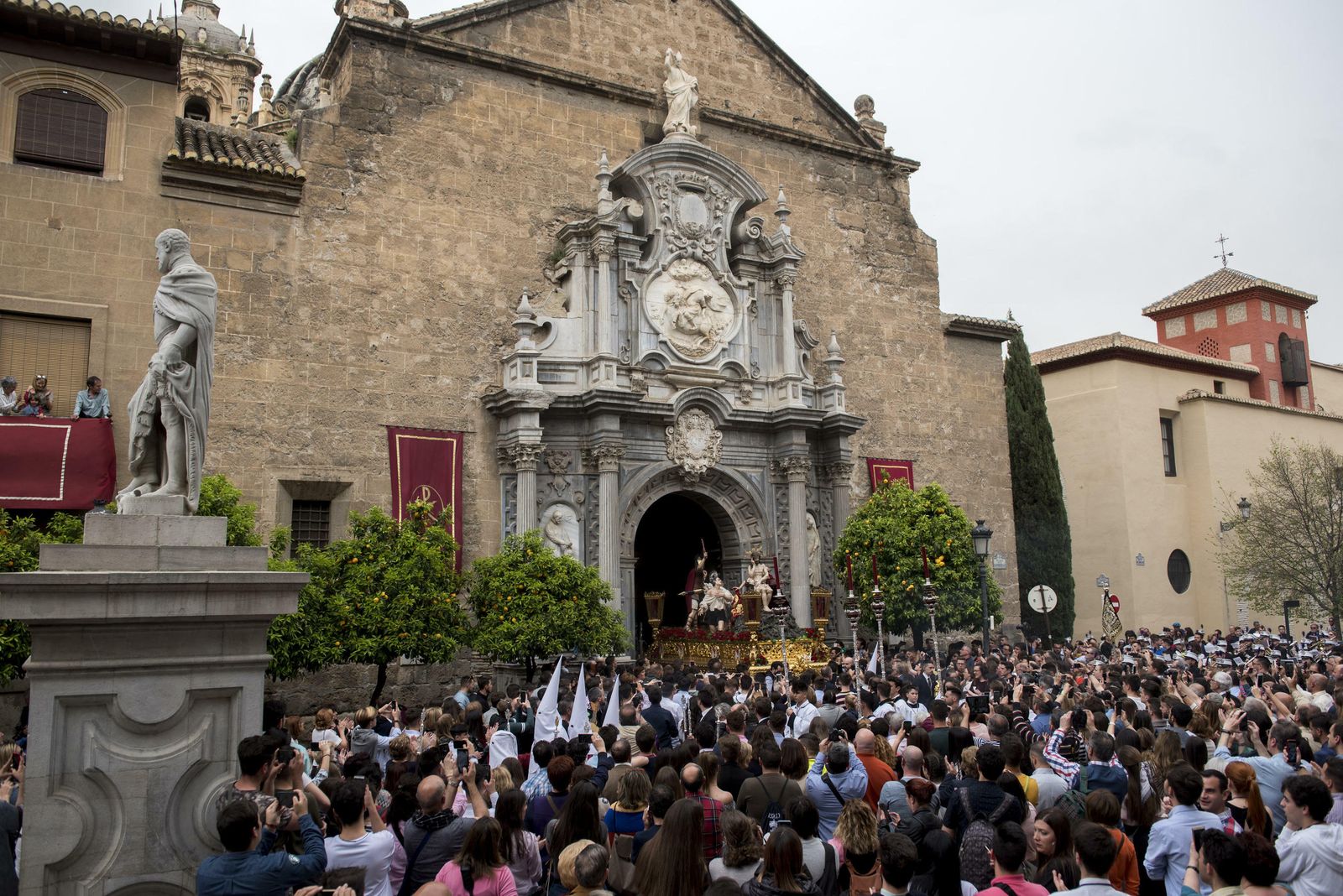Galería de fotos de Los Estudiantes en el Miércoles Santo