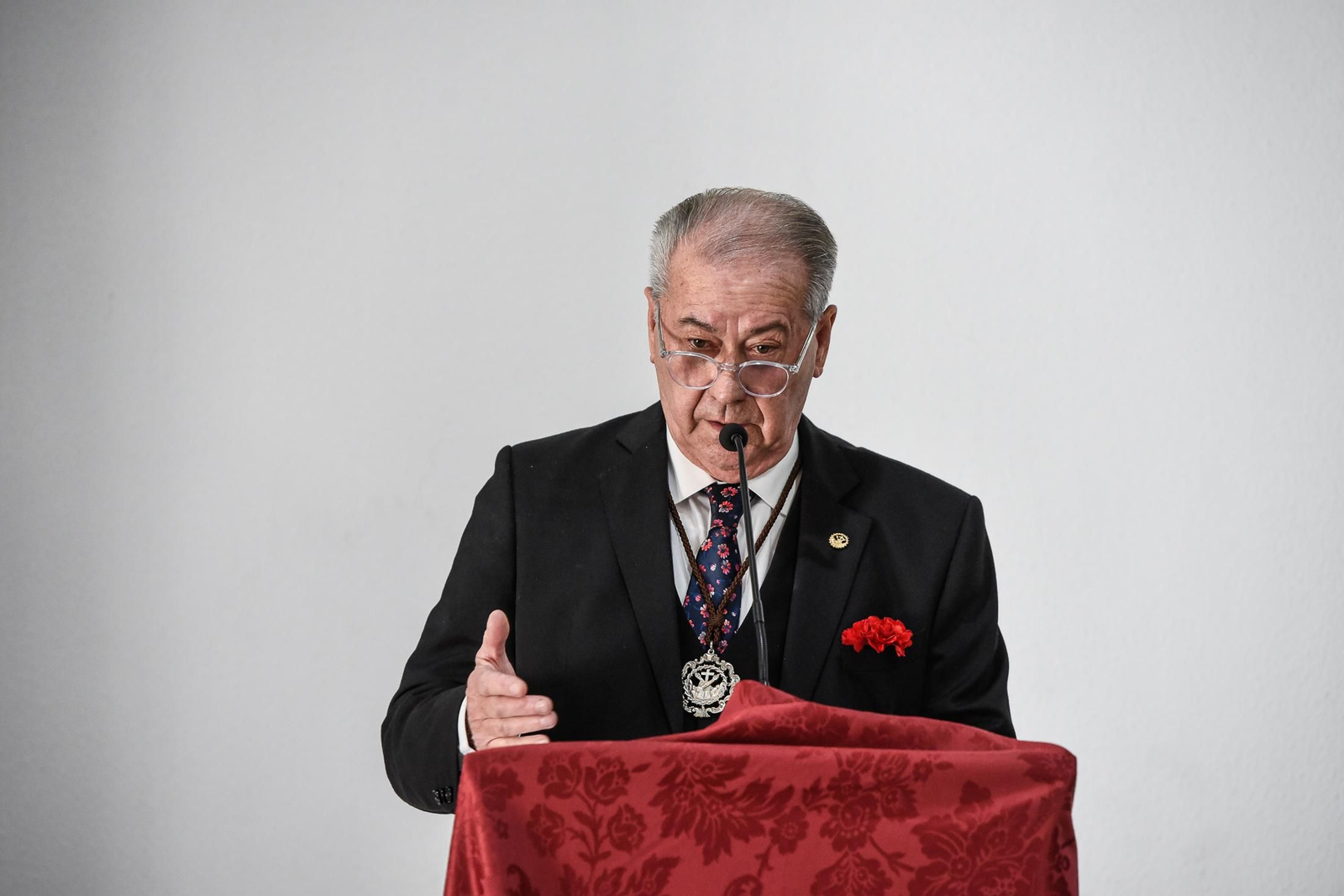 Imágenes del pregón de Toni de la Hermandad del Calvario