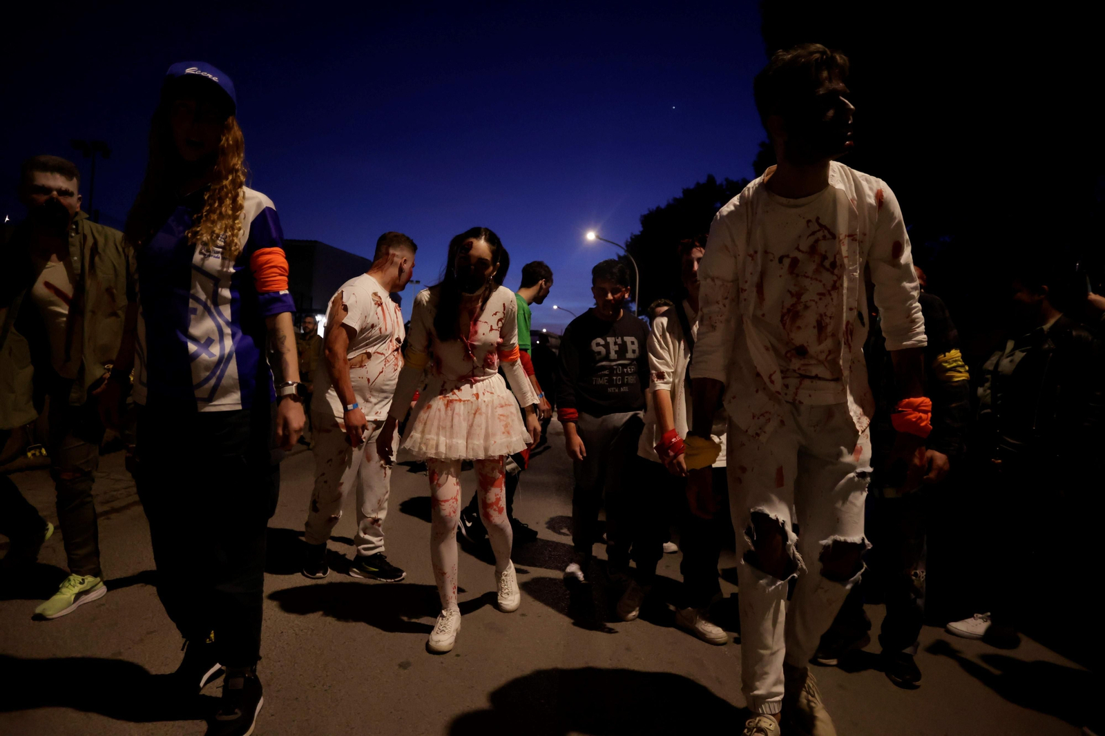 Imágenes: Los zombies toman las calles de Chiclana