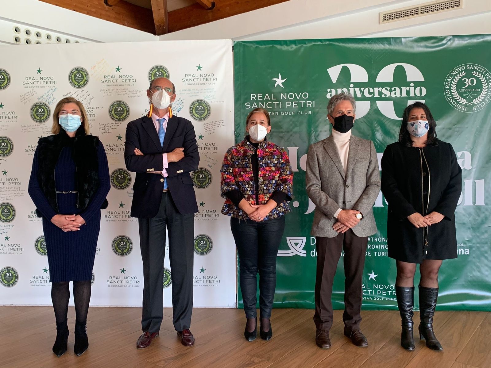 Acto de presentación del torneo de golf.