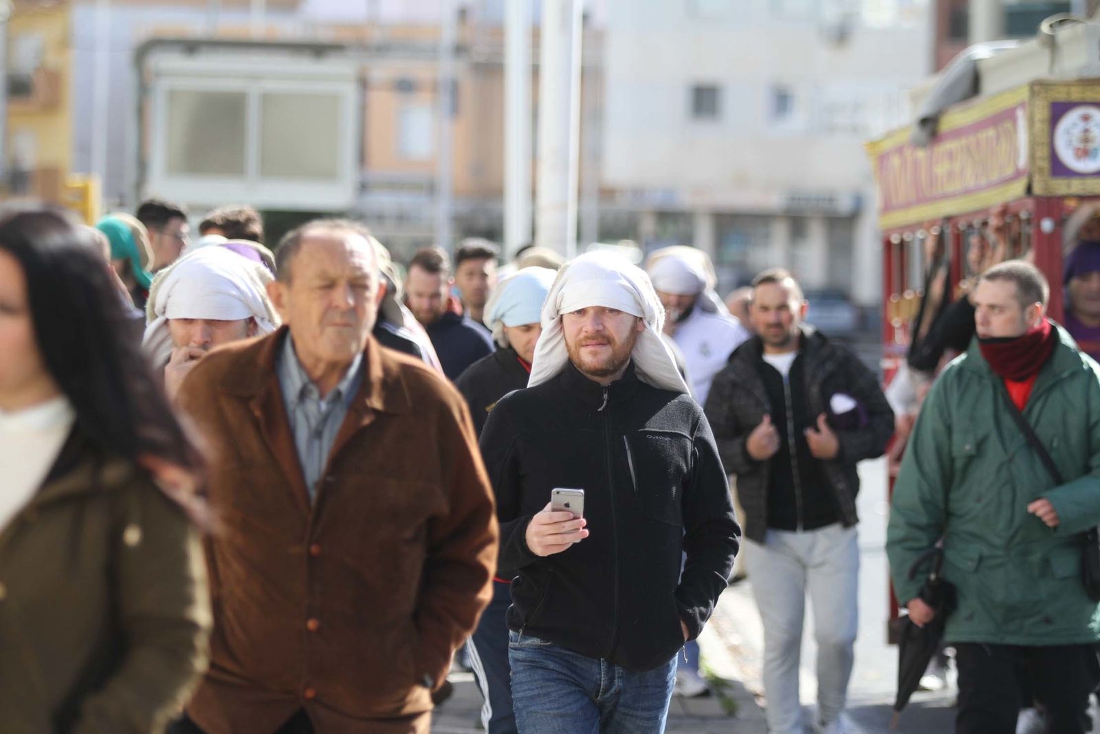 Imágenes del ensayo solidario de la Hermandad de Tres Caidas