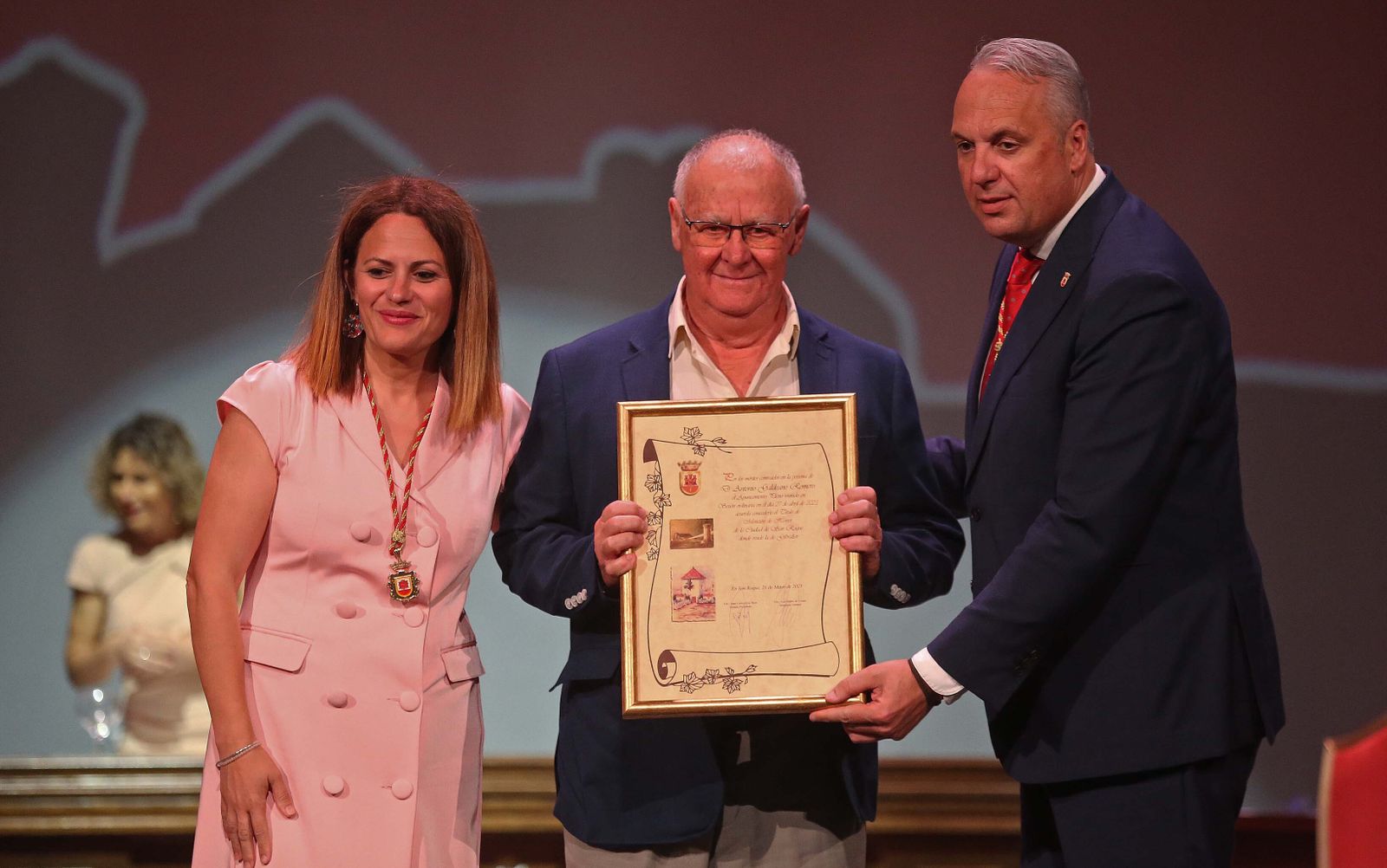 Fotos del pleno institucional de honores y distinciones por el 317º aniversario de San Roque