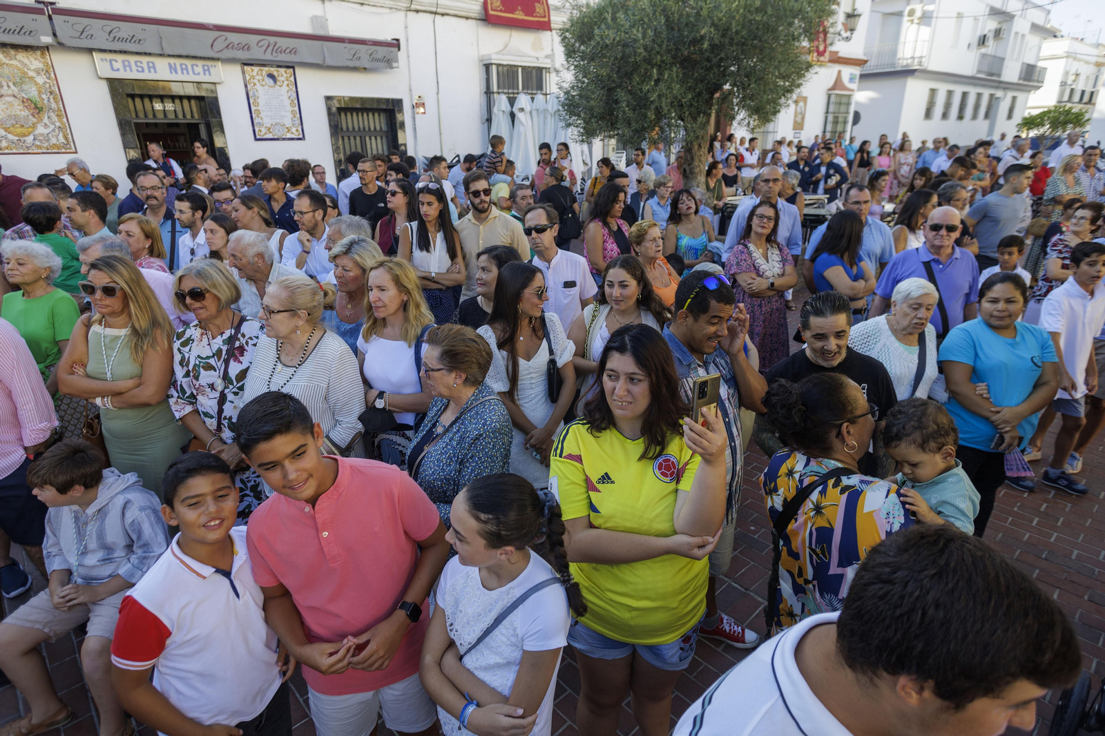 La procesión de la Divina Pastora de San Fernando, en imágenes