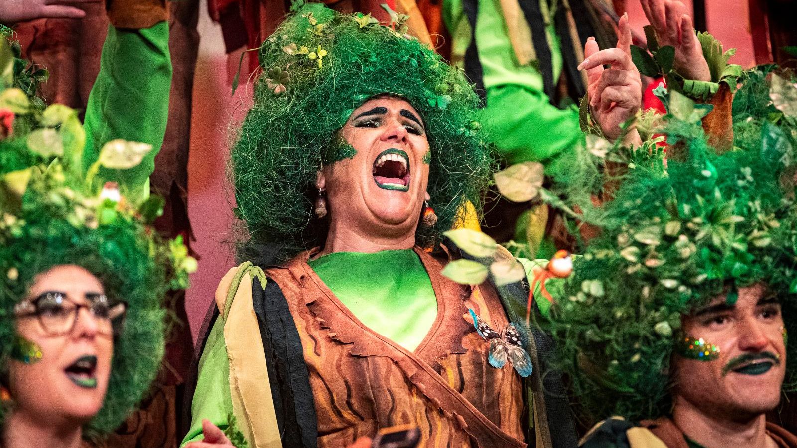 Búscate entre las mejores imágenes de la segunda sesión de cuartos de final del COAC 2025