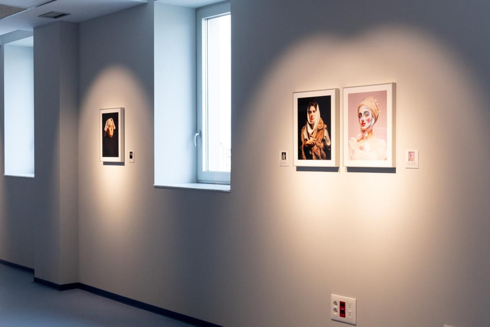 Inauguración la exposición 'No más collares de macarrones'