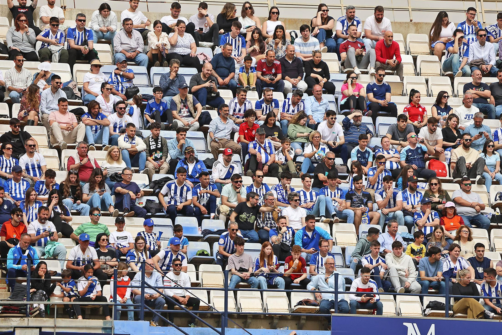 Búscate en el Nuevo Colombino en el Recreativo de Huelva-AD Mérida
