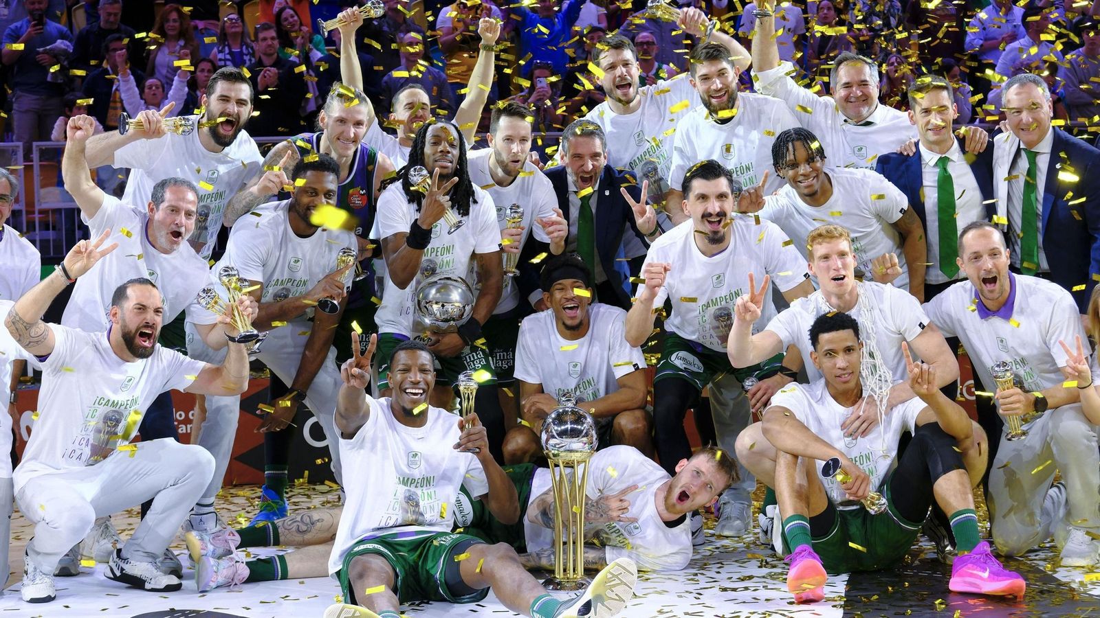 El Unicaja, campeón de Copa: Todas las imágenes del partido, la fiesta y la llegada a Málaga