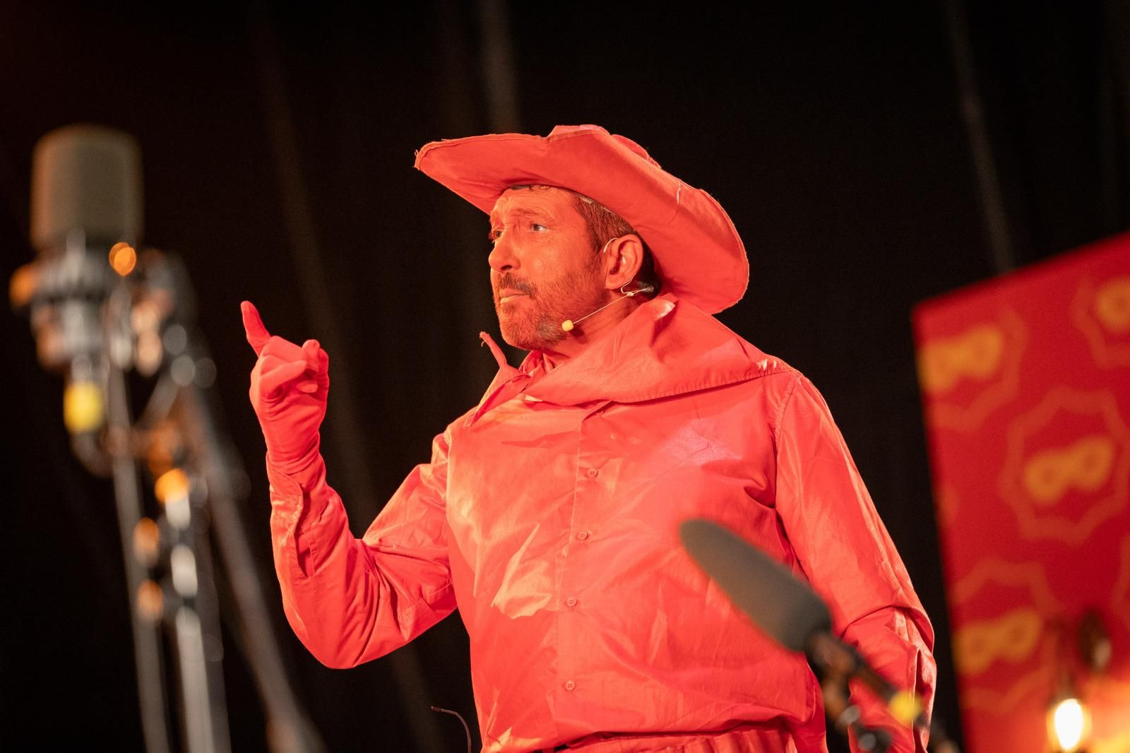 Todas las imágenes del pregón del Sheriff del Carnaval de Cádiz 2024