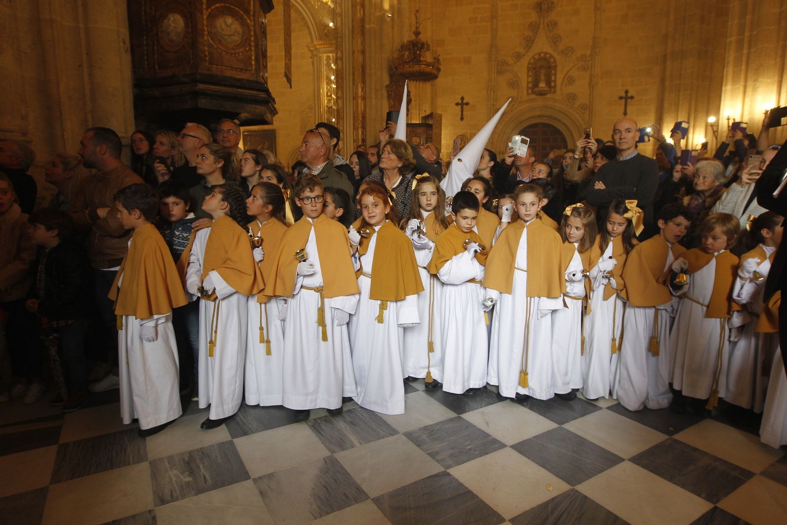 Procesión del Resucitado. Semana Santa Almería 2019