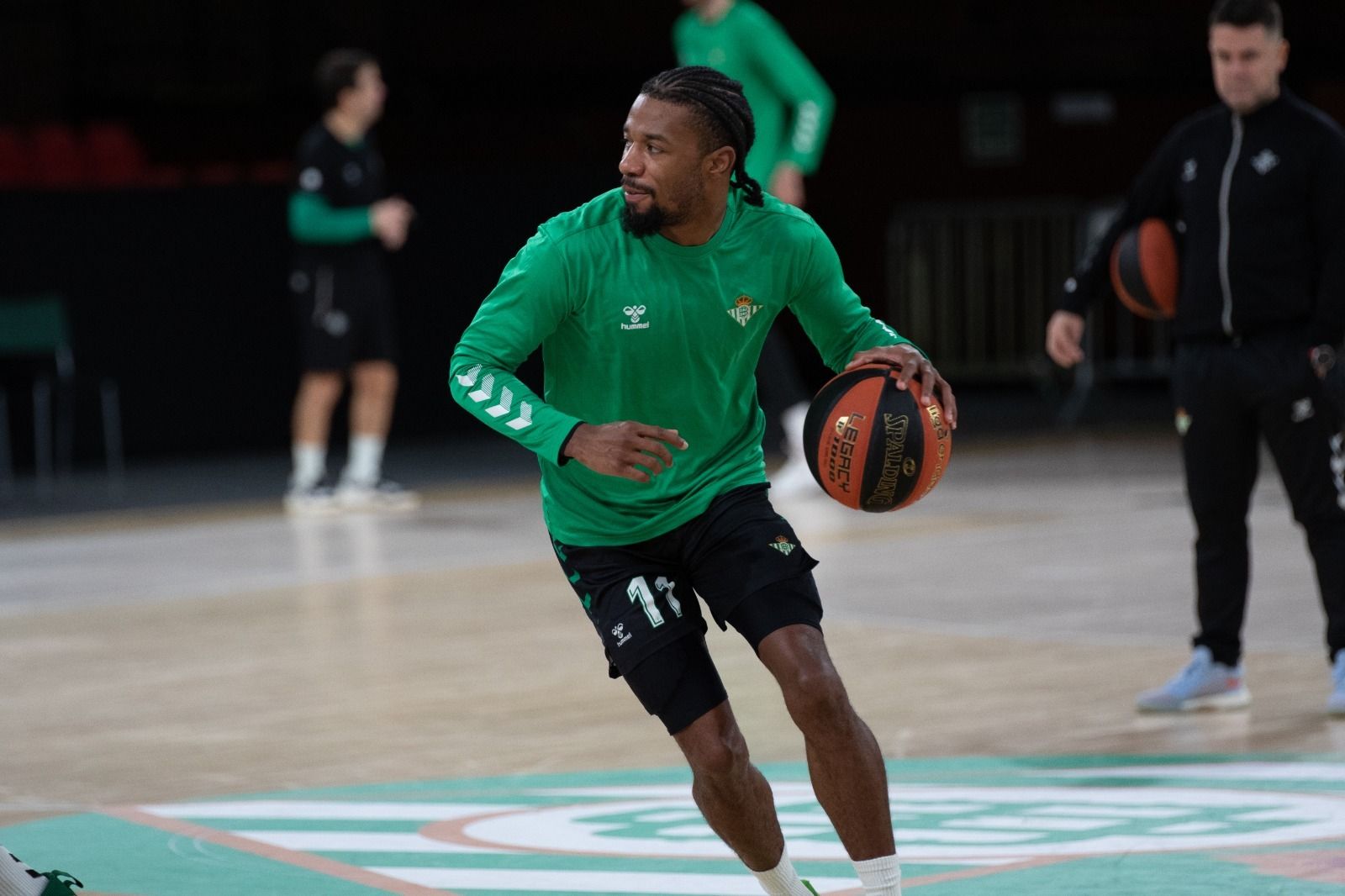 Evans, en un reciente entrenamiento del Betis Baloncesto en San Pablo.