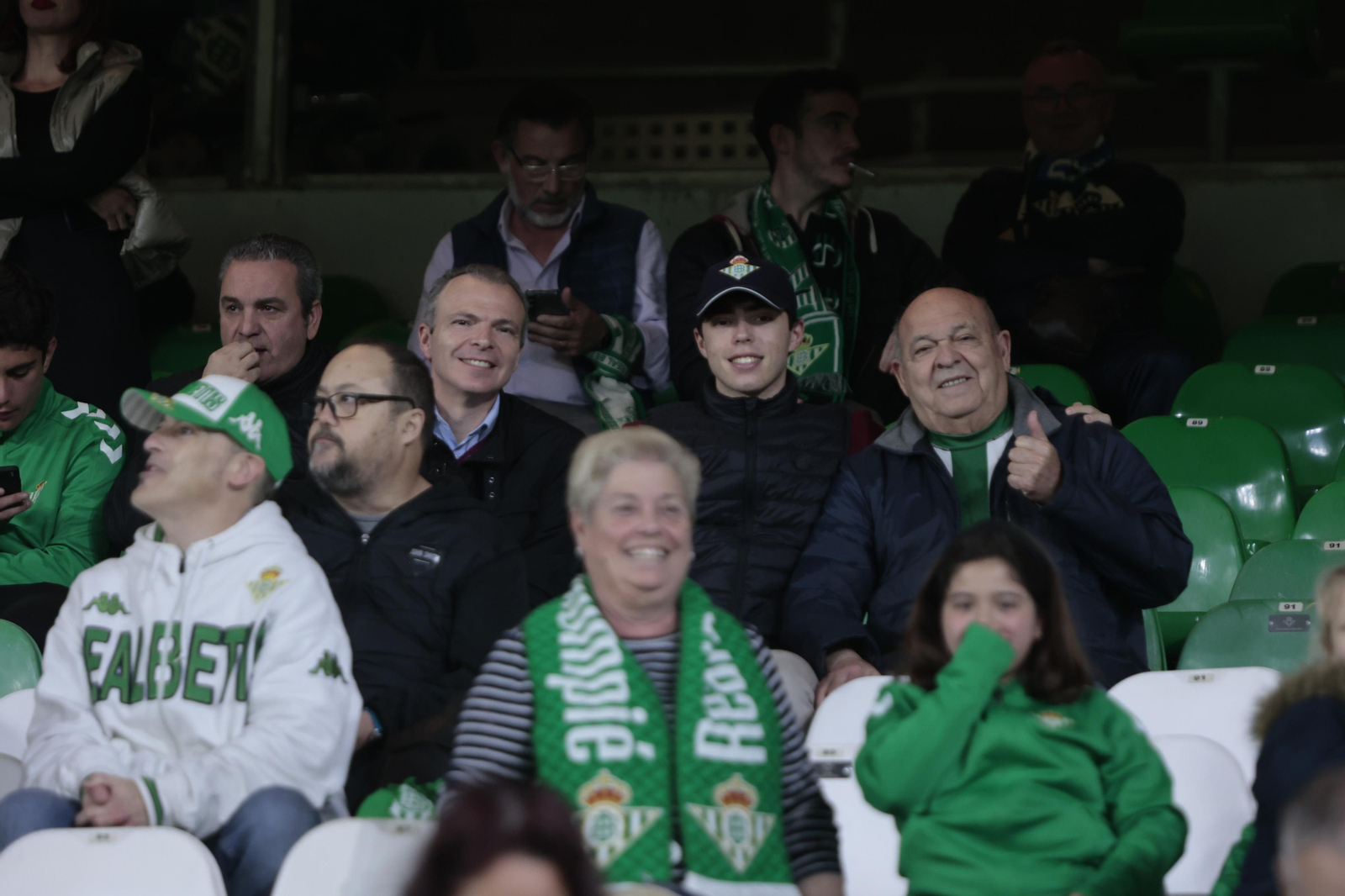 Búscate en las gradas del Villamarín