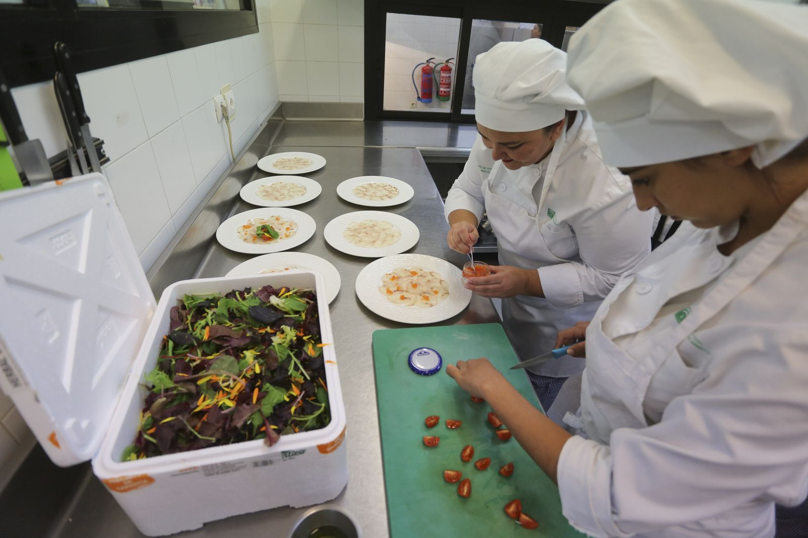 Fotos de alumnos en el restaurante de La Cónsula