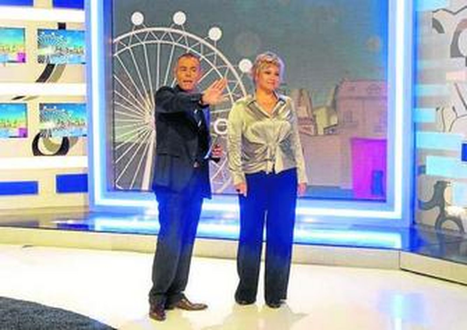 Jordi González y Gloria Serra en un momento de 'La noria'.