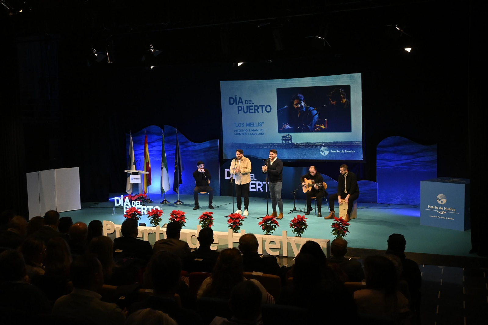 Imágenes del acto de celebración del Día del Puerto, en Huelva