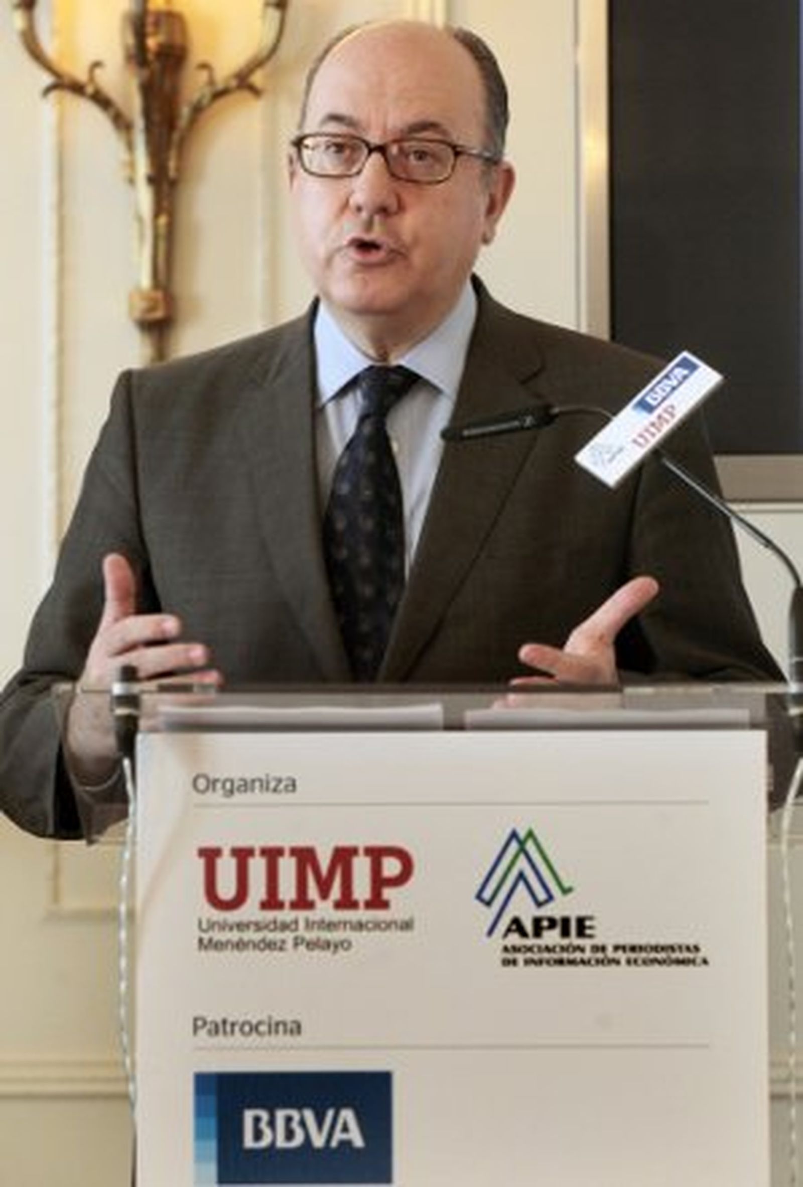 La patronal bancaria alerta de los riesgos de burbuja por la banca en la sombra