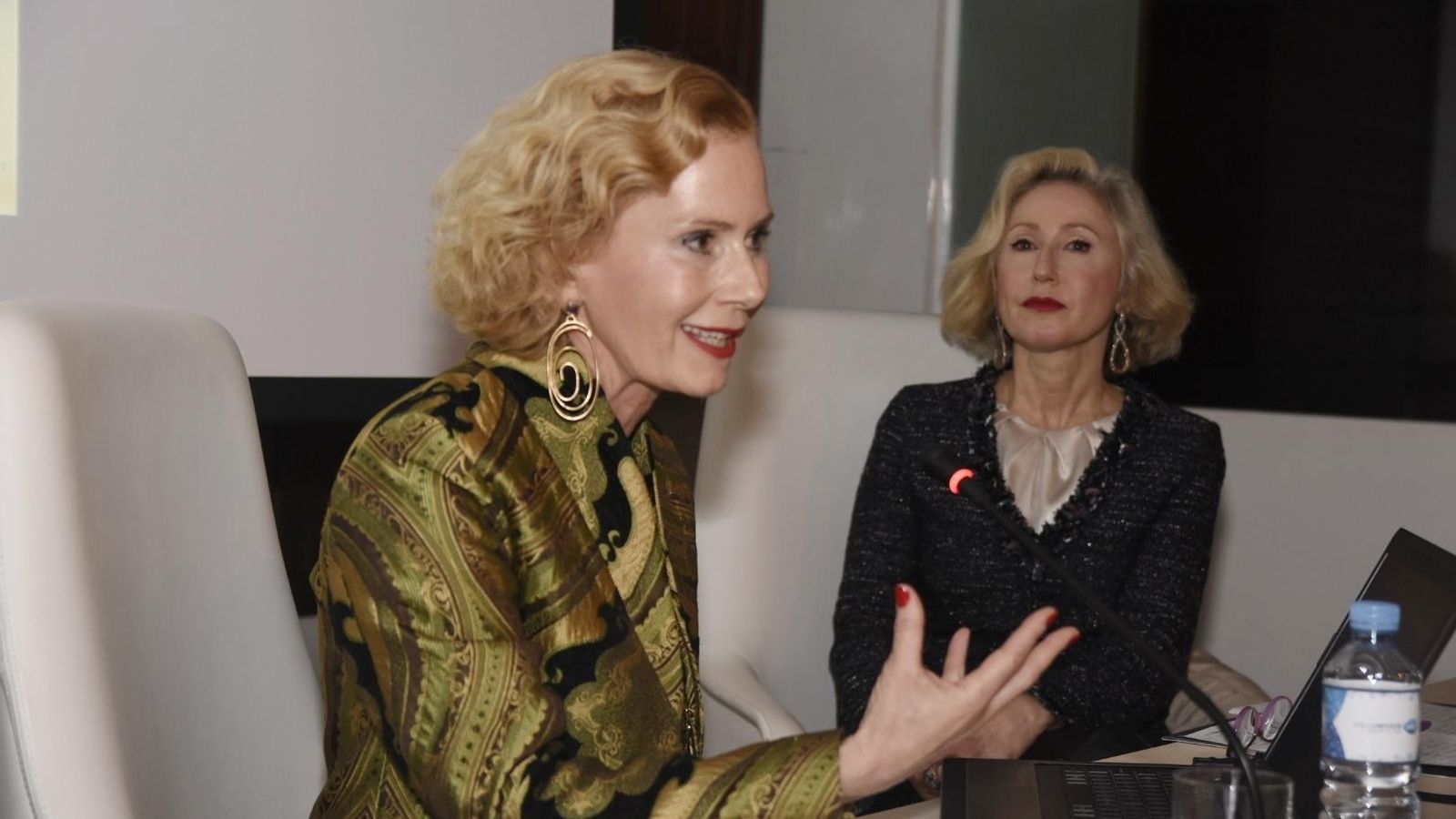 La artista, en la presentación de la exposición.