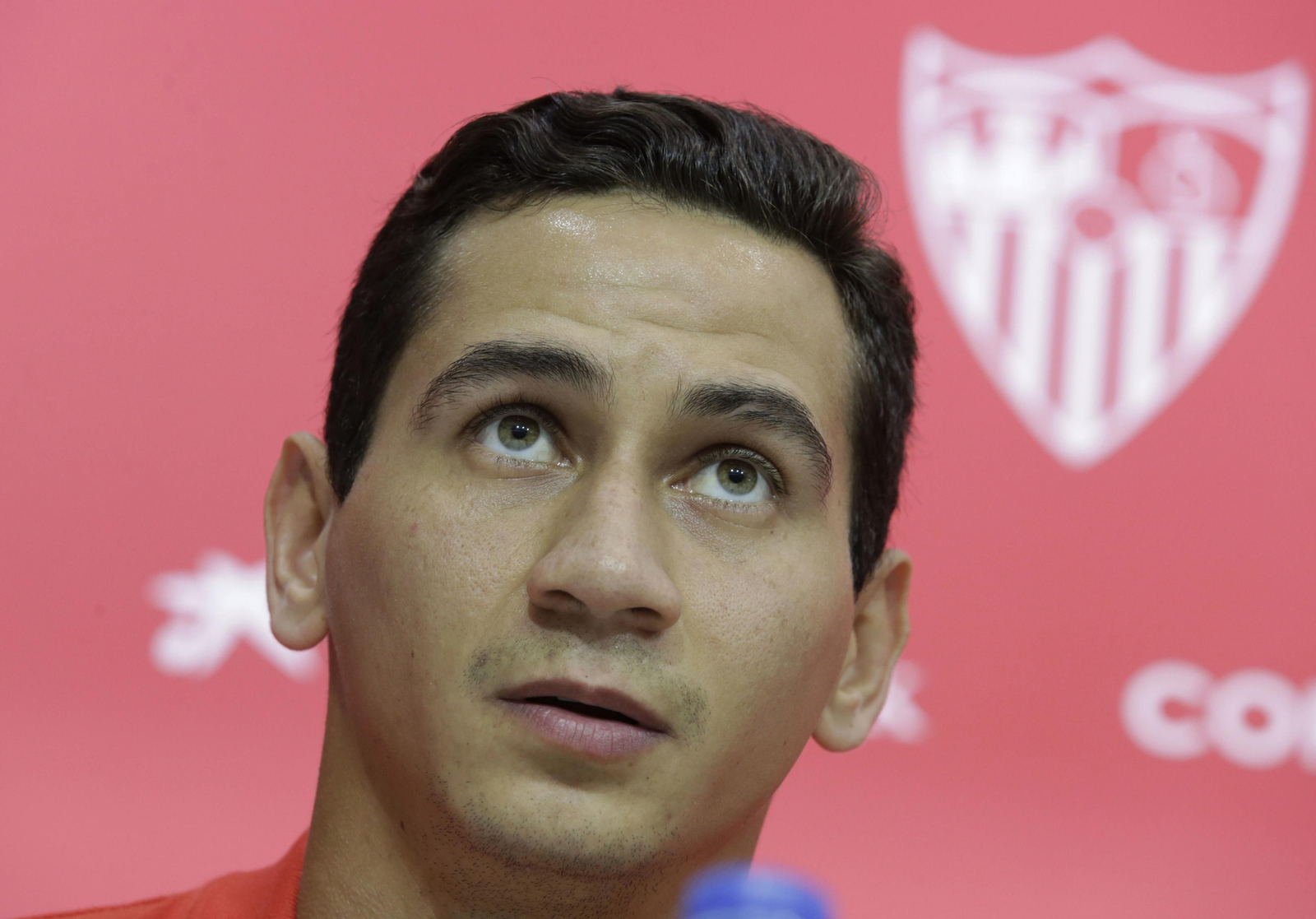 Ganso, en una rueda de prensa con el Sevilla.