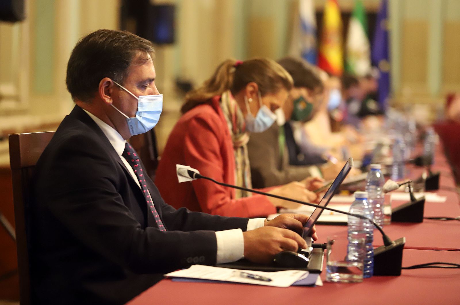 Imágenes del pleno celebrado en el Ayuntamiento de Huelva