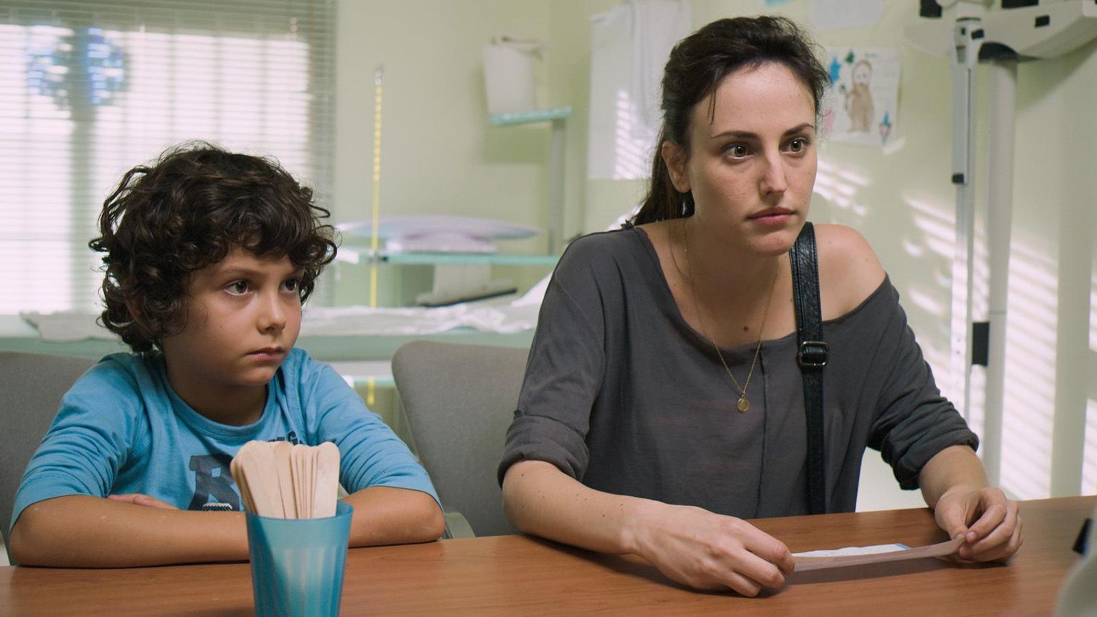 Natalia de Molina en 'Techo y comida' de Juan Miguel del Castillo.