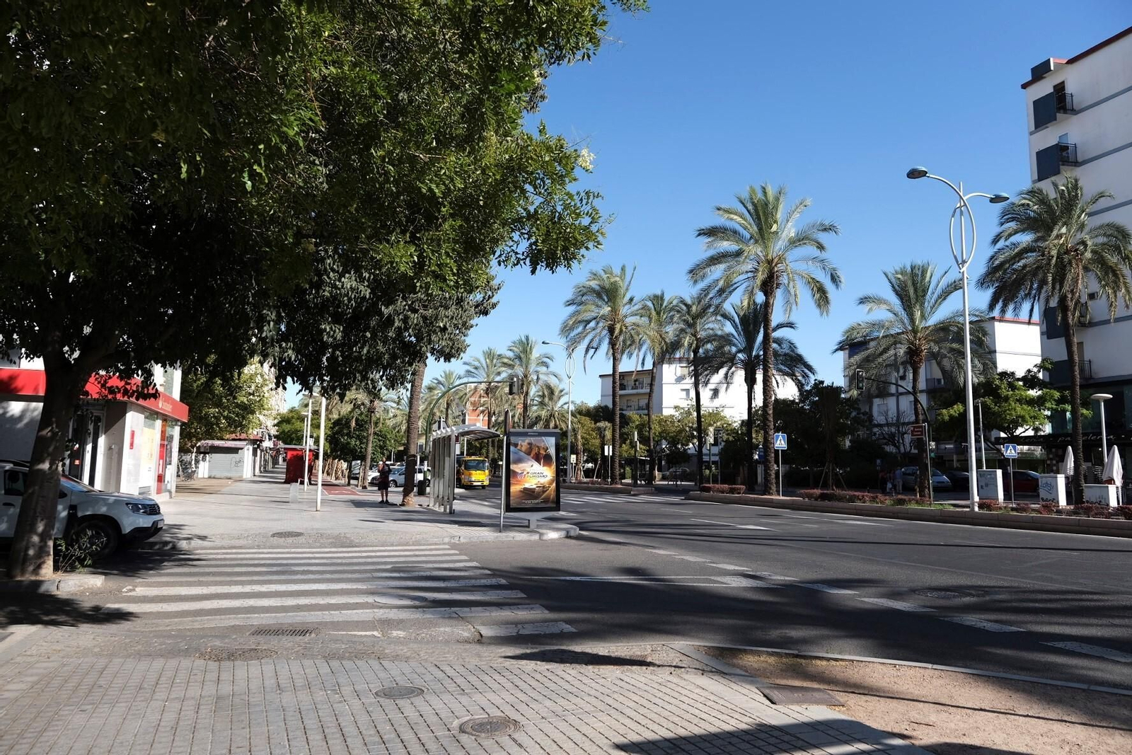 Un paseo en fotografías por la Córdoba desierta de agosto