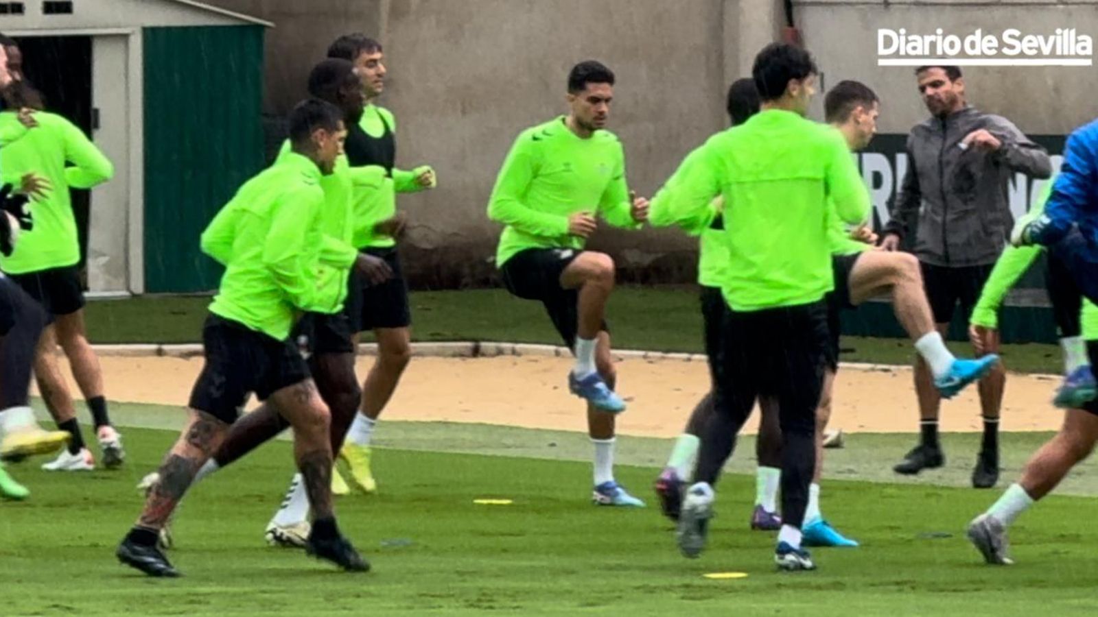 Marc Bartra durante el entreno del pasado lunes