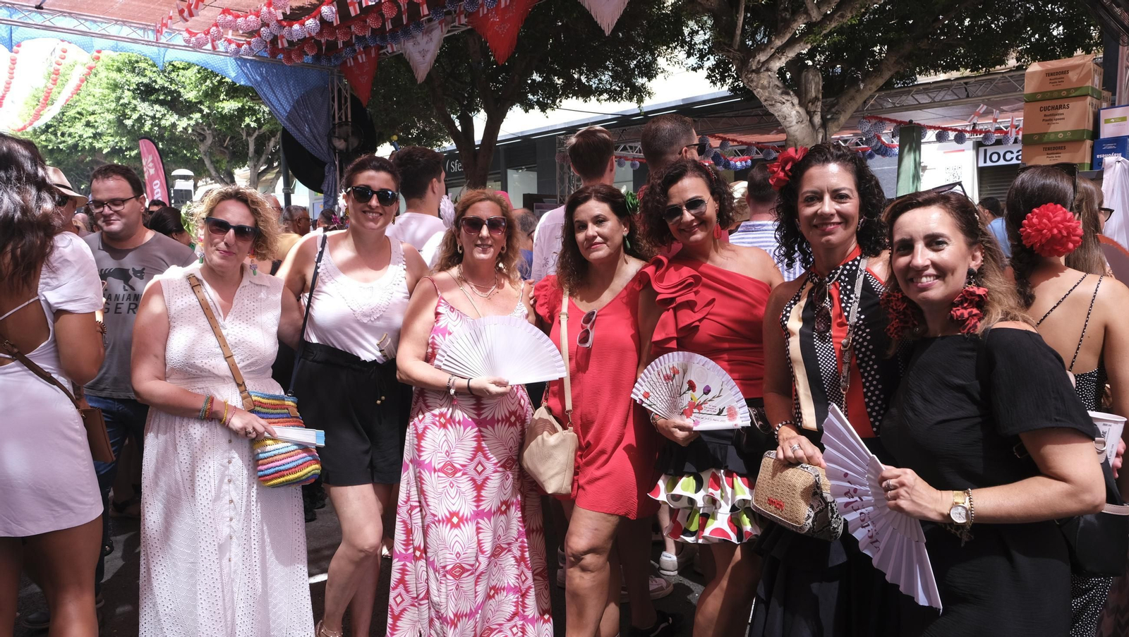 La Feria del Mediodía del jueves en Almería, en imágenes
