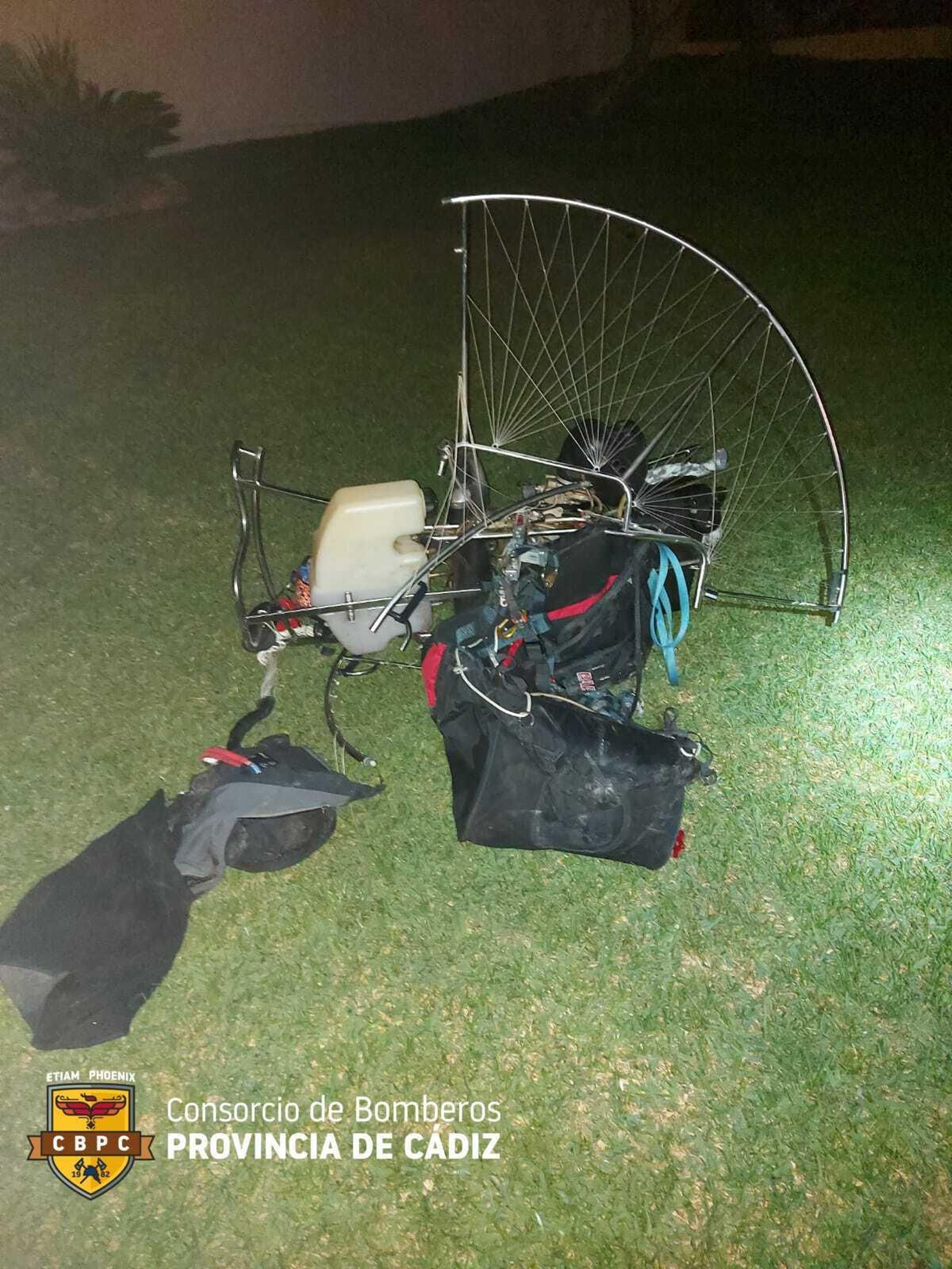 El paramotor accidentado en Chiclana.