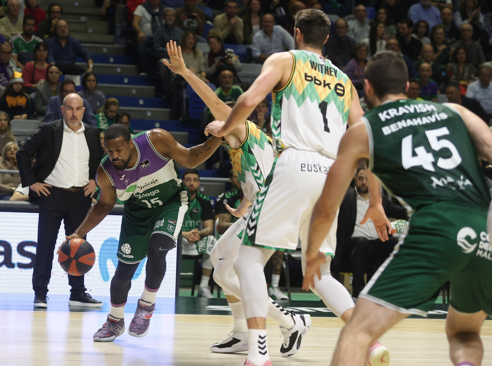 El Unicaja - Bilbao Basket, en fotos