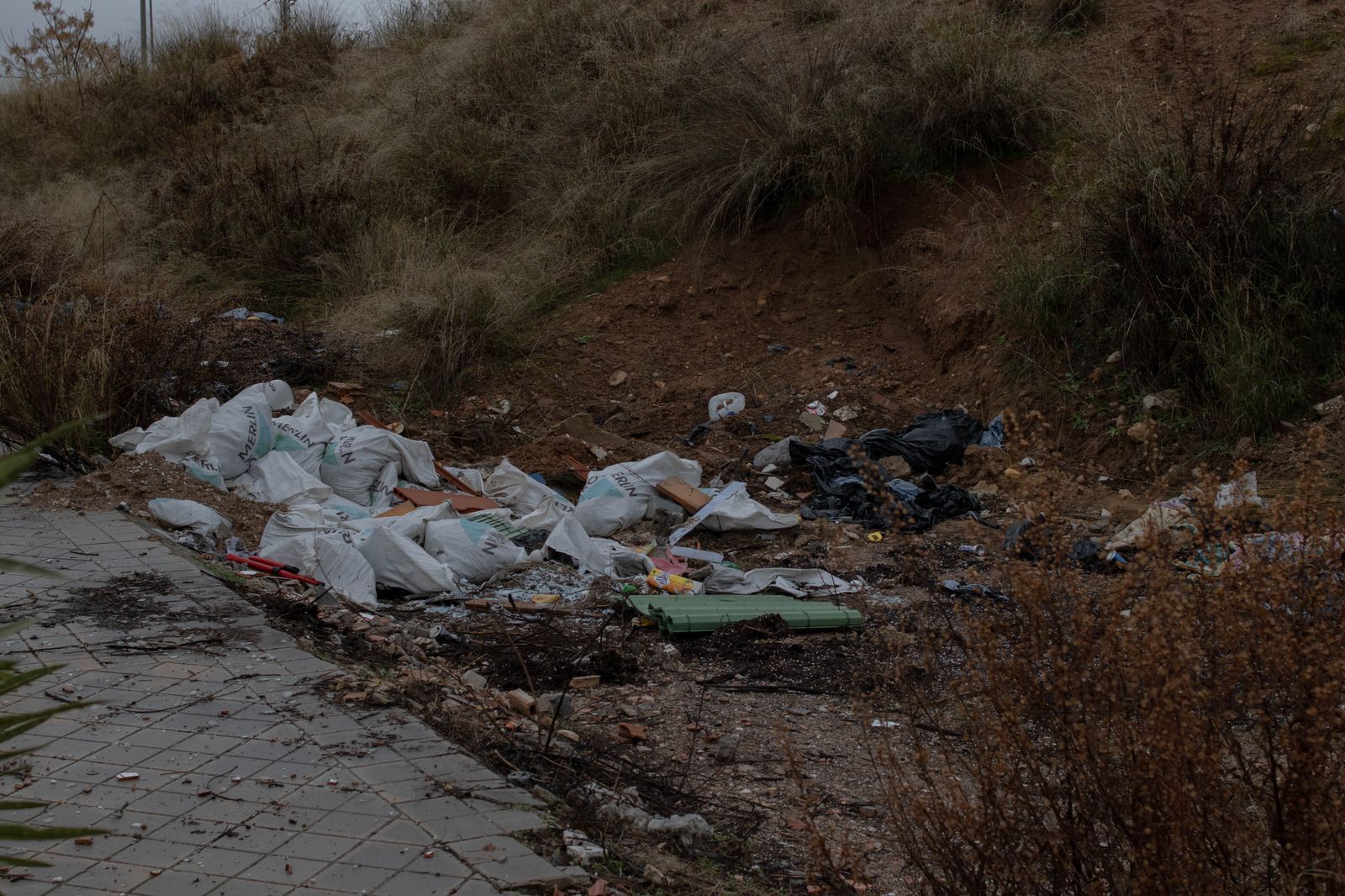 Caos y basura, el bucle en la Zona Norte