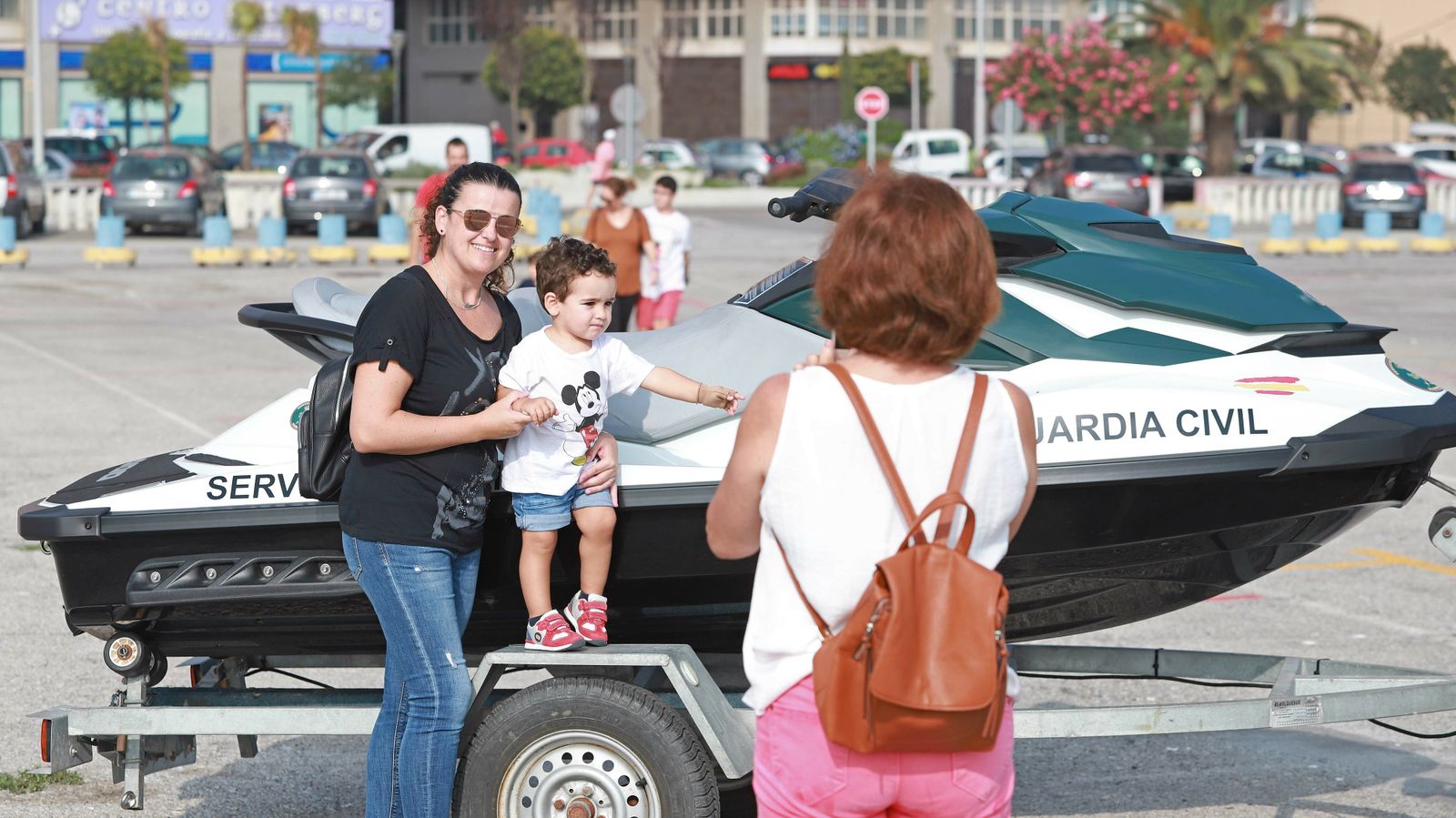 Exhibición de medios de la Guardia Civil en el Llano Amarillo