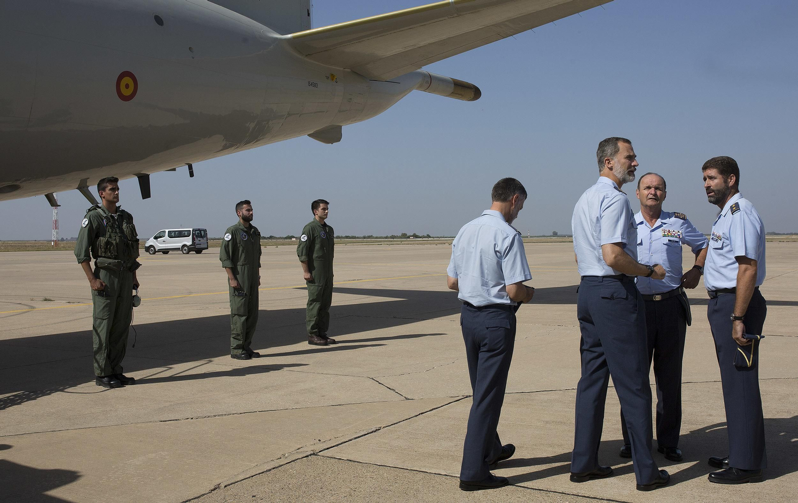 El rey Felipe VI visita la base de Morón