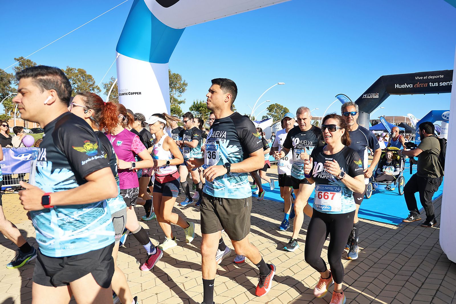 Imágenes de la 10K Huelva Avatel Telecom 'Puerta del Descubrimiento'