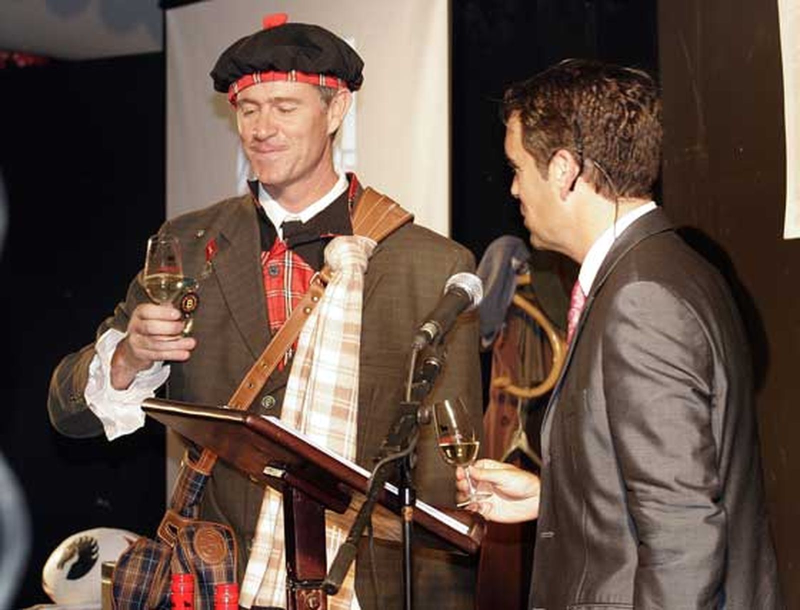 Miguel Ángel Benjumeda, caracterizado como Pepe El Escocés, tuvo también una aparición en el pregón.

Foto: Fito Carreto y Andrés Mora