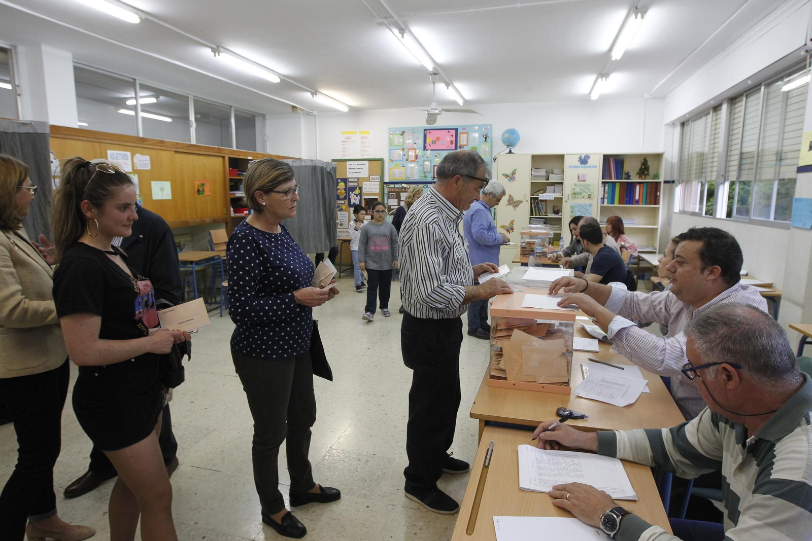 Fotogalería votaciones Elecciones Generales 2019. Almería