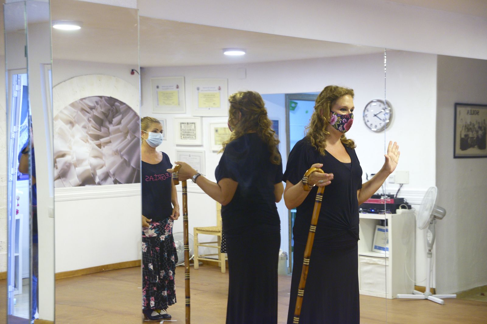 Fotos  de la academia de flamenco de Monika Bellido