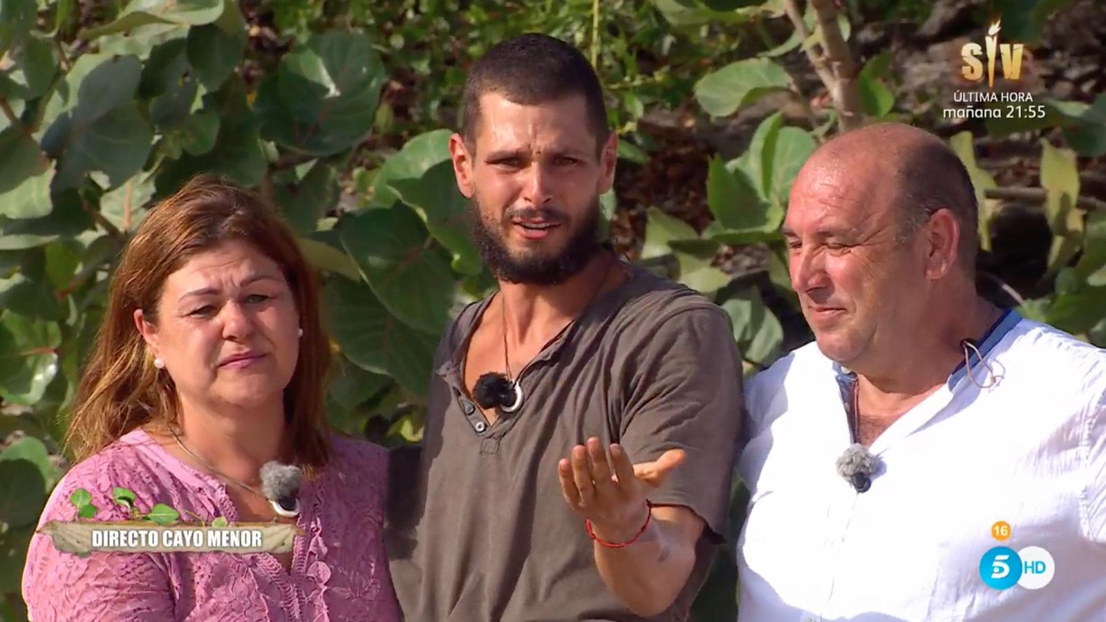 Alejandro defiende a sus padres en Supervivientes