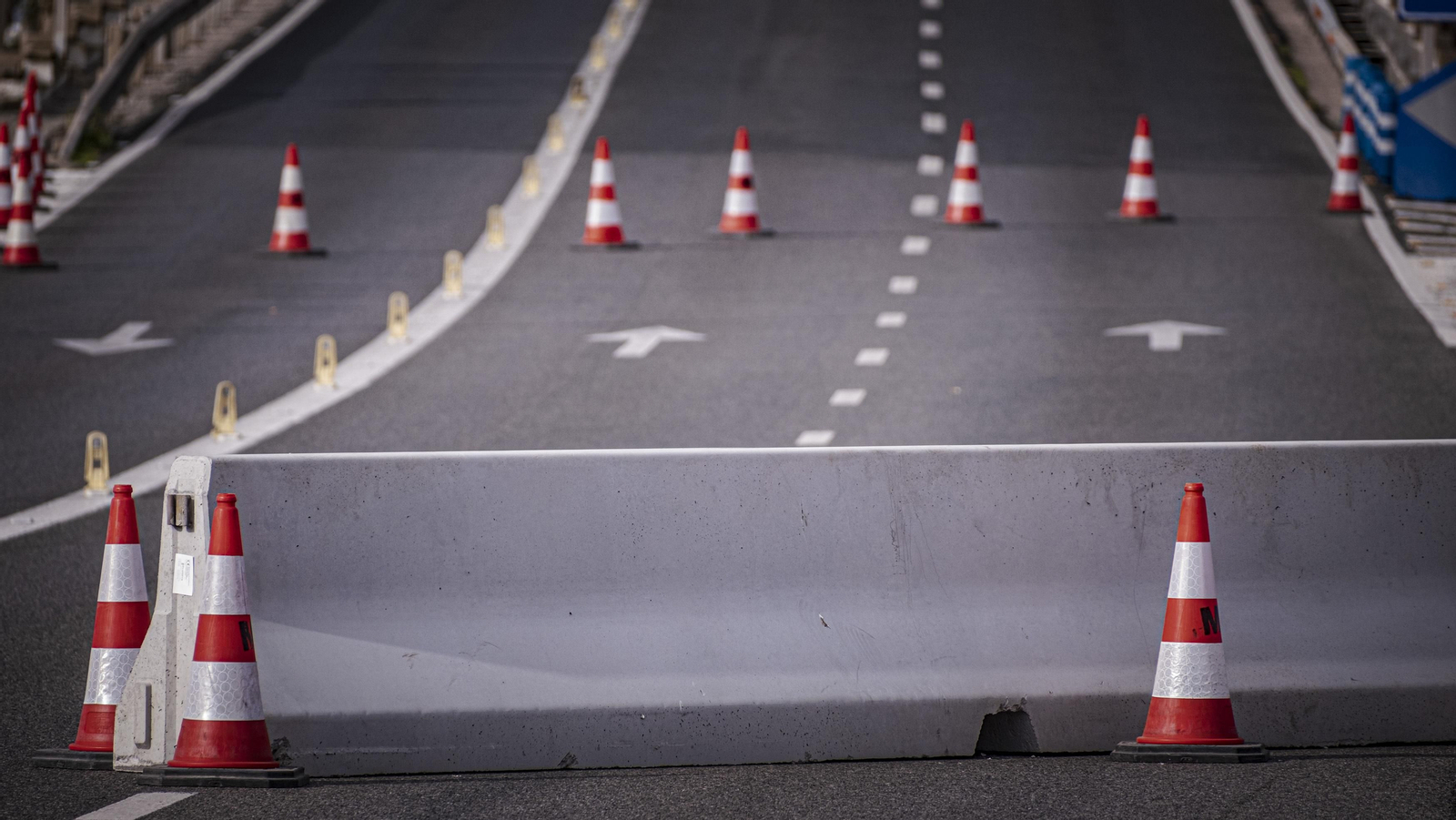 Primera mañana con el Puente Carranza cortado por obras