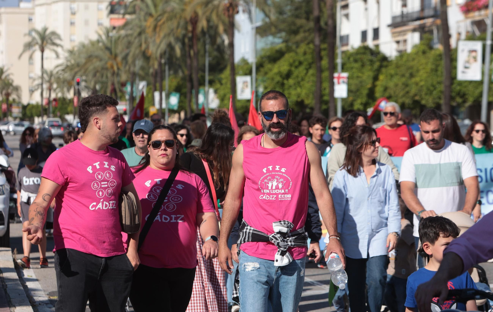 Manifestación por la Escuela Pública por las calle de Jerez