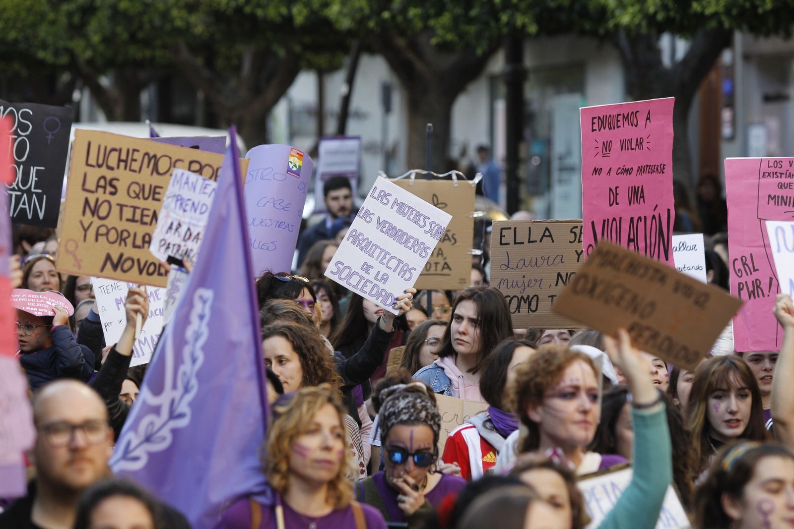 Fotogalería manifestación Día Internacional de la Mujer