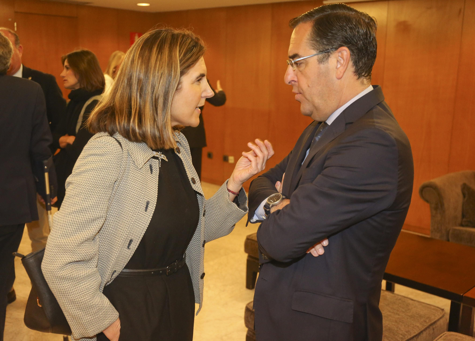 Foro Joly con Elías Bendodo