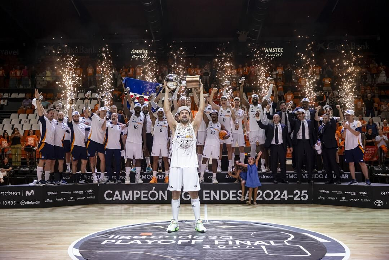 Las fotos del título del Real Madrid en baloncesto