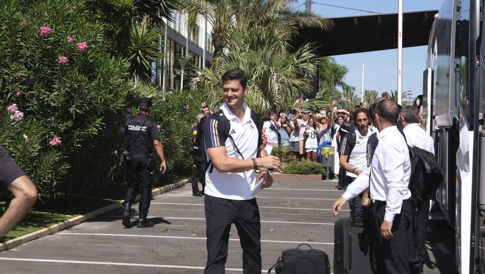 La llegada del Real Madrid a Almería en imágenes