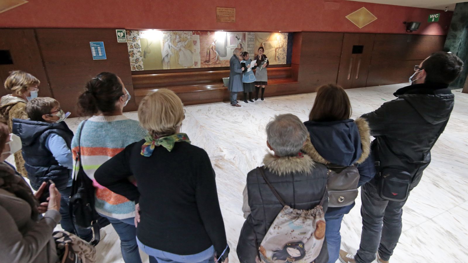 Imágenes de las visitas teatralizadas al teatro Villamarta