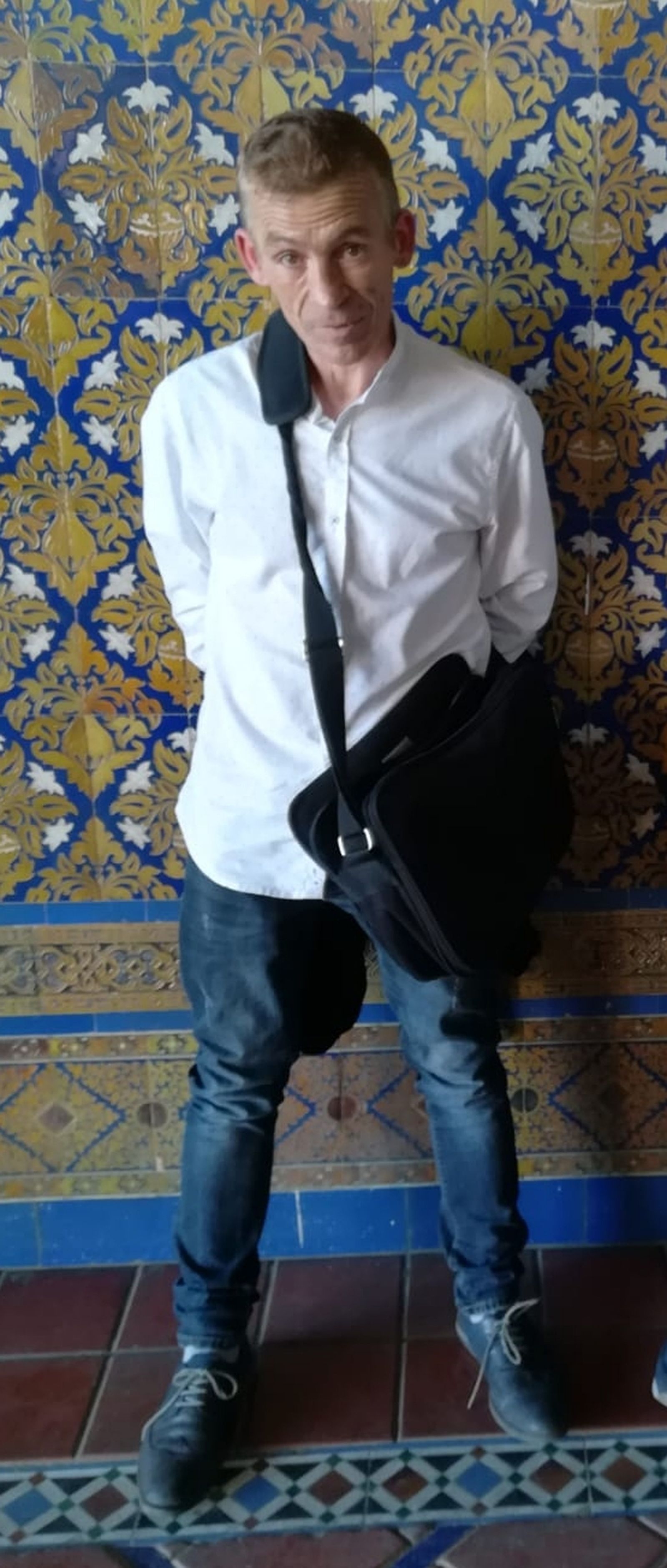 Fernando P. M., el Afilador, una vez que fue identificado por la Policía en la Plaza de España.